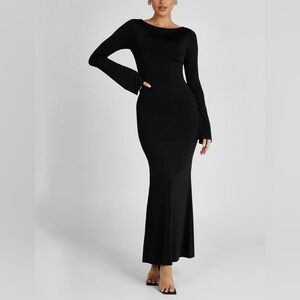 Slinky Black Long Sleeve Maxi Dress